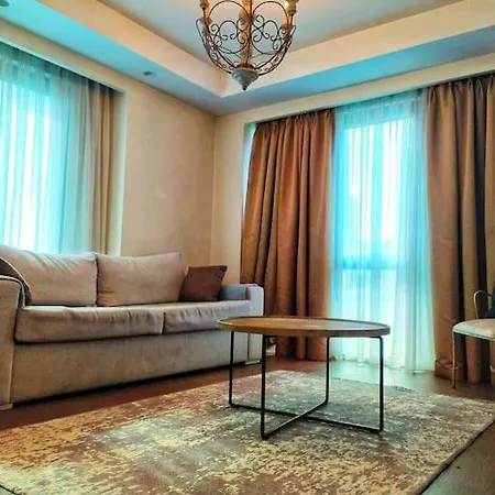 Sisli Bomonti Merkez, Uecretsiz Otopark, Metro, 9 * Istambul