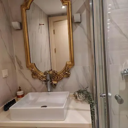 Sisli Bomonti Merkez, Uecretsiz Otopark, Metro, 9 Apartment