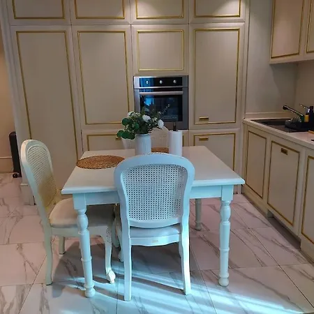 Apartment Sisli Bomonti Merkez, Uecretsiz Otopark, Metro, 9 Istanbul