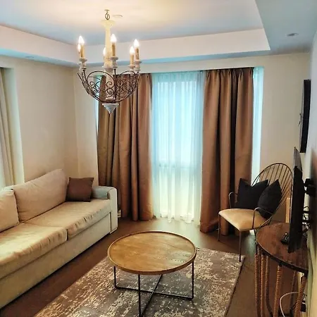Sisli Bomonti Merkez, Uecretsiz Otopark, Metro, 9 Apartment Istanbul